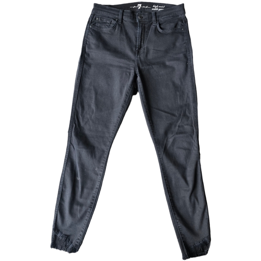 7 for all mankind high Waist Ankle Gwenevere Jeans. Size 28